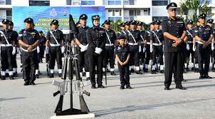 Lirik lagu serta video sang saka biru mp4 atau 3gp. Sang Saka Biru Berkumandang Seluruh Negara Utusan Borneo Online