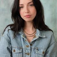 Casandra Conner's Instagram, Twitter & Facebook