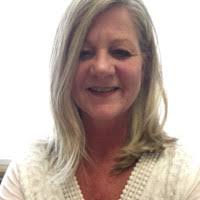 Linda Ogara's Instagram, Twitter & Facebook