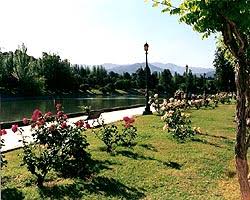 Parque hipólito yrigoyen, dentro se localiza el monumento al gaucho argentino. Parque Gral San Martin Mendoza Tours And Activities