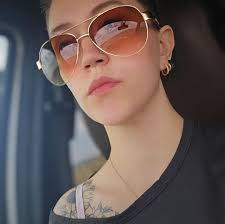 Tara Wine-Queen Writes added a...