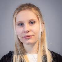 Desiree Mendonca's Instagram, Twitter & Facebook