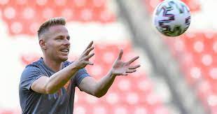 Hungarisch football player left winger at psv at the moment _englisch account_. Index Futball Futball Dzsudzsak Balazs Dontott A Jovojerol