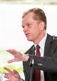 The strategy of expansion