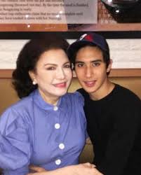 Here are the step by step procedures to create a 1×1 photo. Meet Mino Sotto Tito Sotto Helen Gamboa S Grandson