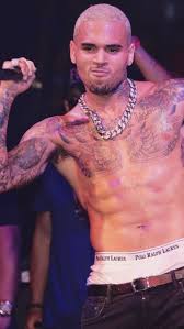 I M Sorry But Yummmm Blonde Hair Brown Hair Tats Everything Post 2009 Chris Brown And Royalty Chris Brown Quotes Chris Brown Dance