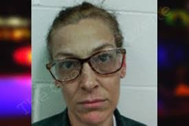 Candice Shearer's Instagram, Twitter & Facebook