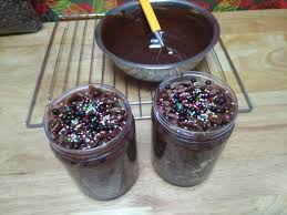 Cairkan coklat menggunakan kaedah double boil. Selalu Beli Lemau Kedekut Coklat Buat Sendiri Je Choco In Jar Lagi Puas Hati Keluarga