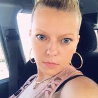 Summer Lowe's Instagram, Twitter & Facebook