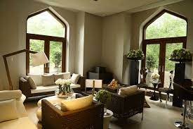 Simone Arora S New Store Opening In Mumbai Vg Flowers Arrangements Furnishings Simonearora Store Lu Luxury Home Decor Home Decor Store Living Showroom