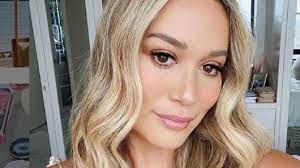 Sydney's new socialite finds love after calling off engagement