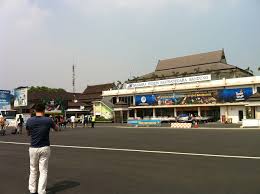 Apakah anda merencanakan trip, shopping, bercuti, melancong bersama keluarga atau group ke bandung? Tips Bercuti Ke Bandung Miera Hassan