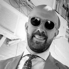 Fernando Corrales (@fcorraless)