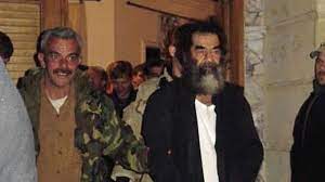 إهانة صدام حسين في عزاء قاضي محاكمته. Ù‡Ø°Ù‡ Ø´Ù‡Ø§Ø¯Ø© Ø£ÙˆÙ„ Ù…Ø­Ù‚Ù‚ Ù…Ø¹ ØµØ¯Ø§Ù… Ø­Ø³ÙŠÙ†