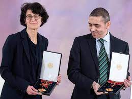 Er ist seit 2006 professor für experimentelle onkologie an der iii. Ozlem Tureci Und Ugur Sahin Impfstoff Pioniere Und Engagierte Kampfer Gegen Den Krebs Biontech Die Rheinpfalz