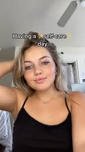 Ginni Singh (ginnisingh423)