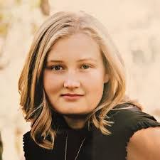 Ashley Ostrowski's Instagram, Twitter & Facebook