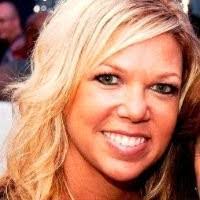 Julie Felder's Instagram, Twitter & Facebook