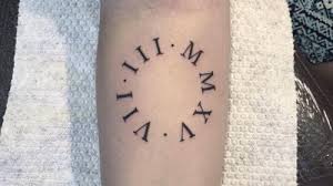 Diseños de tatuajes para parejas con números romanos Tatuajes De Numeros Romanos Tatuajesxd