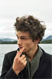 It is an acceptable look for all ages and outings, as it normally, when we think of a comb over we imagine it on a guy with straight hair, and you are probably wondering how it will look on you. Best Curly Hairstyles Haircuts For Men 2020 Edition