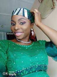 Introduction of single mother from Cameroon