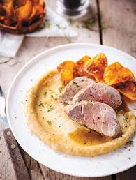 How long to oven bake 500g pork fillet in tinfoil. Pork Tenderloin With Cream Of Parsnip Vondelmolen