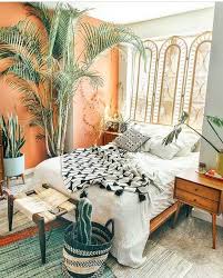 Tropical Bedroom Design With Large Houseplants Bohemian Bedroom Design Bohemian Bedroom Decor Bedroom Design
