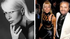 Donatella Versace, antes y después: así ha sido su evolución al paso de los  años