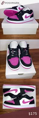 Air Jordan 1 Low Black White Cactus Flower Nike Air Jordan 1 Low Cactus Flower White 7 Wmns In 2020 Jordan 1 Low Air Jordans Nike Air Jordan