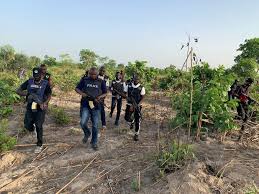 Dcp abba kyari speaks on hushpuppi bribe allegation. Nigerians React As Abba Kyari Others Storm Bushes Along Abuja Kaduna Expressway To Hunt Kidnappers Nigeria News