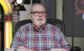 Sem alarde, jô soares vem se insinuando para a academia brasileira de letras. Jo Soares E O Novo Contratado Da Fox Sports Para A Copa Do Mundo