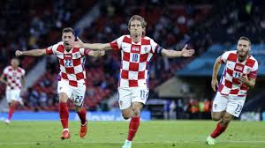 Em kroatien 2021 englands och kroatiens laguppställningar i fotbolls em 2021 video. Fussball Em Kroatien Wirft Schottland Raus England Ist Gruppensieger Sport Sz De