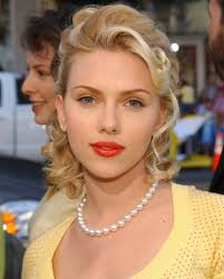 Their stunning hazel to striking blue eyes and pointed nose are just overwhelming and hard to resist. 50 Most Beautiful Jewish Woman In The World Wikigrewal