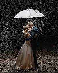 Are you planning a wedding? Gallery Creative Wedding Photography Ideas For Every Wedding Photoshoot 4 Deer Pearl Flowers