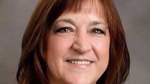 Campus welcomes new bookstore manager