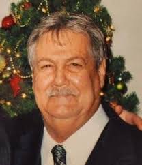 Ellen Oakes's Instagram, Twitter & Facebook