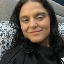 I remember my older sister taking me, an eight grader from St Vincent's, to  the '59 Thanksgiving Day game to watch Lou Chiarolanza quarterback the  Bishops to victory