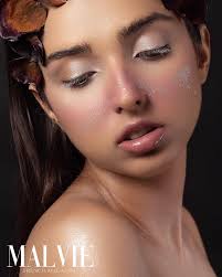 M O O N L I G H T L O V E R S W końcu wrzucam efekty mojej pracy  dyplomowej, która doczekała się publikacji w magazynie! I can share with