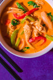Super Easy Authentic Thai Red Curry Recipe The Best With Chicken Or Tofu For Vegan And Vegetarian Curry Recipes Thai Red Curry Recipe Vegetarian Red Curry
