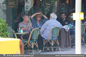 Σε ποιες τηλεοπτικές σειρές και σε ποιες θεατρικές παραστάσεις έχει παίξει; O Marios A8anasioy Se Spania Dhmosia Emfanish Me Th Syntrofo Toy Mar8a Ale3opoyloyprigkipas William Milaei Gia Thn Mera Poy Efyge H Mhtera Toy Diana Apo Th Zwh