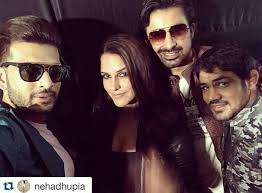 Admitting his dislike for lack of discipline and focus, sushil kumar will be quite a tough task master for the contestants on roadies. Karan Kundra Karan Kundra Mtv Roadies Mtv