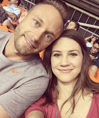 There Should Be No Secrets Between Us”: Wife of 'OutDaughtered' Dad  Confronts His Battle With Postpartum Depression