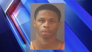 Man, 18, arrested in CVS pharmacy robbery in Noblesville