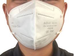 The outward curvature for the nose and mouth makes breathing easier and wearing the mask more comfortable. Ffp2 Nr Partikelmaske Von Lohmann Rauscher 50 Stck Online Kaufen Im Shop Onprax De
