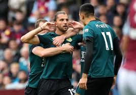Burnley had a lack of options up front, with ashley barnes injured and jay rodriguez ill, so they played chris wood on his own. 3 O Clock Kick Off Results Aston Villa 2 2 Burnley Bournemouth 2 2 West Ham Chelsea 2 0 Brighton Crystal Palace 2 0 Norwich Burnley Liverpool Football Watford