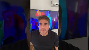 An appreciation post for my good friend julie, a portrait artist hailing from the phillipines! Daniiel Arenas Desmiente Rumores Solterito Y A La Orden By Daniel Arenas Peru Fc