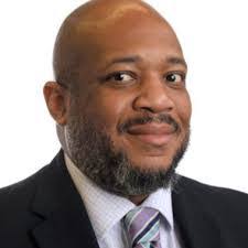 Marcus Bragg's Instagram, Twitter & Facebook