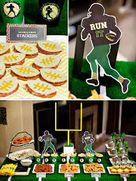 Superbowl Party Love All The Details Like The Astro Turf Table Covering Football Birthday Party Superbowl Party Football Theme Party
