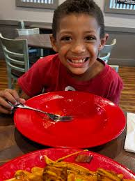 Lantzville pub serves tasty food with great service