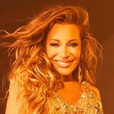 Taylor Dayne's Instagram, Twitter & Facebook